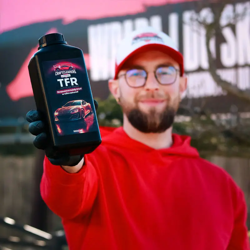 Kraftlendarz 2025 #3 TFR MaxClean 1L – maksymalna siła czyszczenia